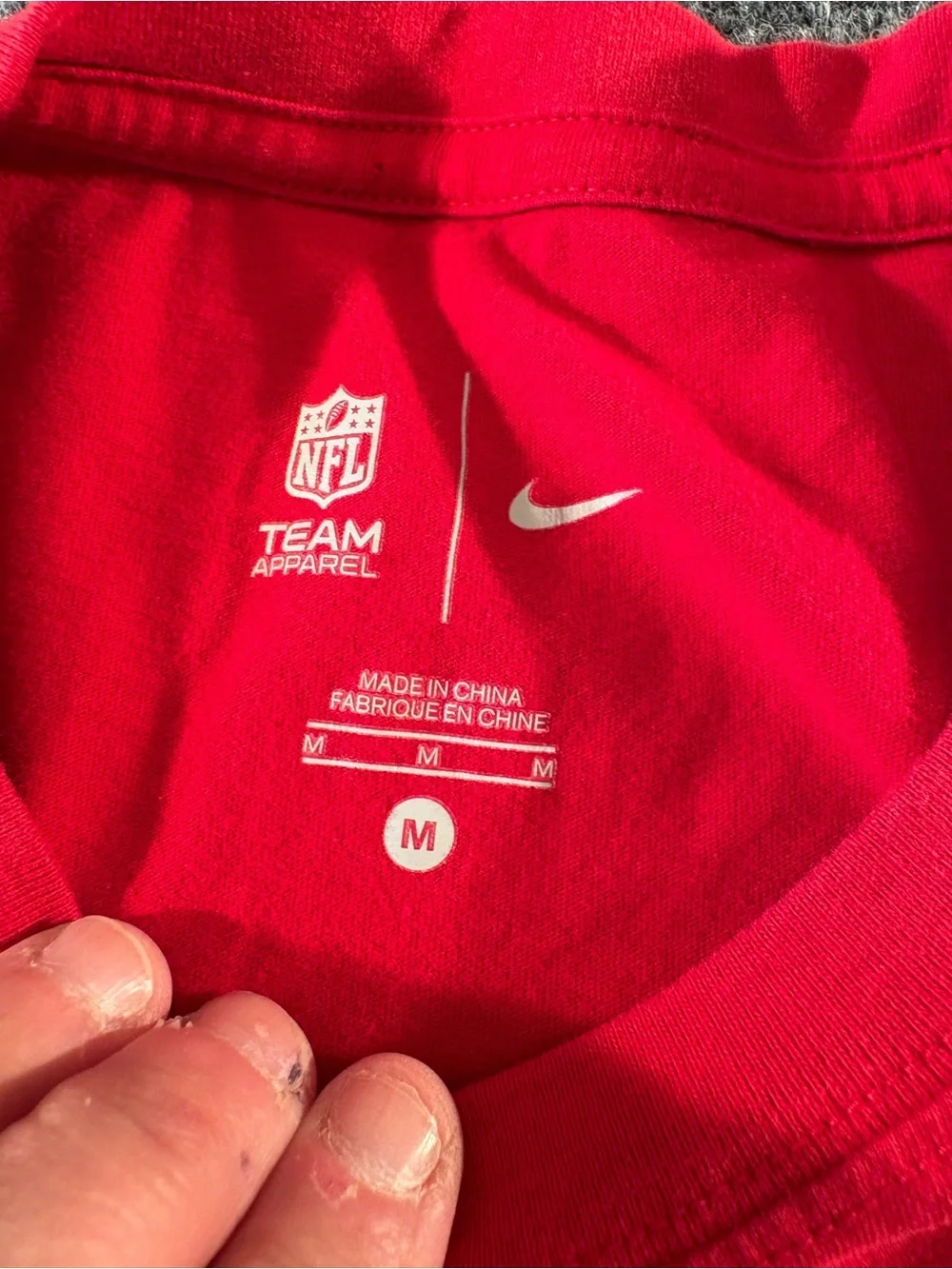 Nike San Francisco 49ers Men’s Medium Red Gold NFL Long Sleeve Shirt